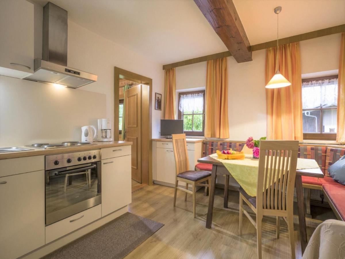 Apartment In Top Location In Fuegen With Balcony Exterior foto